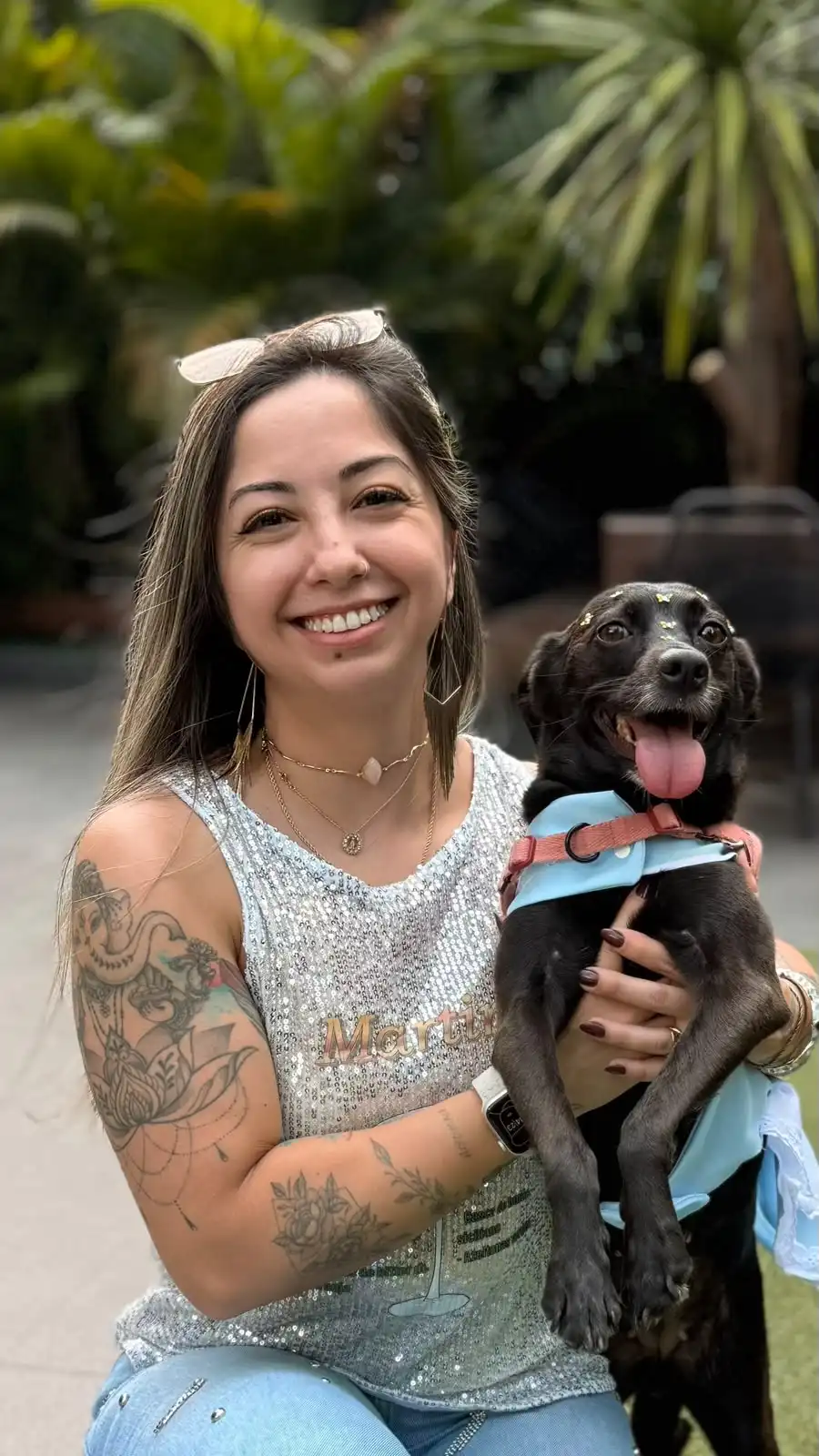 Kimberly Fernandes com seu pet